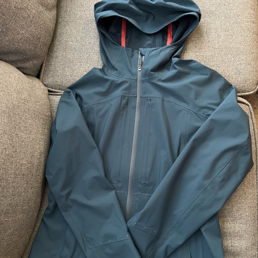 Lululemon jacket